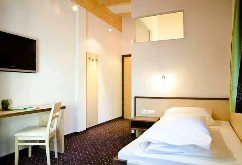 Habitación Estàndard Individual, Tannenhof