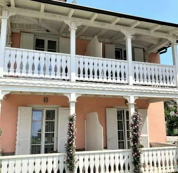 バルコニー付きスタンダードルーム, Villa Auguste