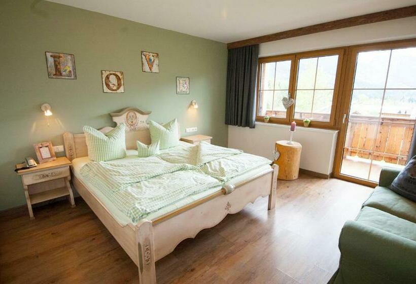 Номер Стандарт с Балконом, Zum Urviech Erwachsenen