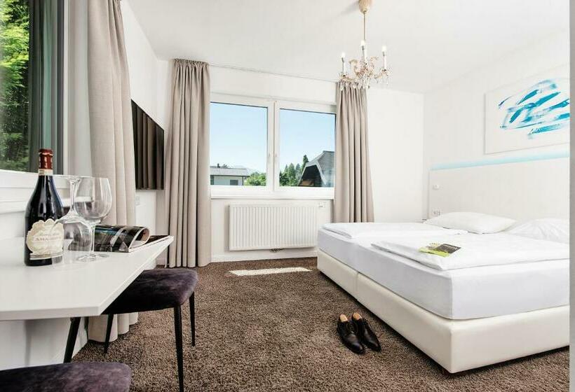 اتاق استاندارد, 24 Checkin Velden   Moderne Zimmer Im Zentrum