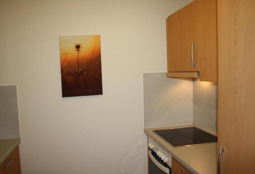 جناح, Sporthotel Walliser