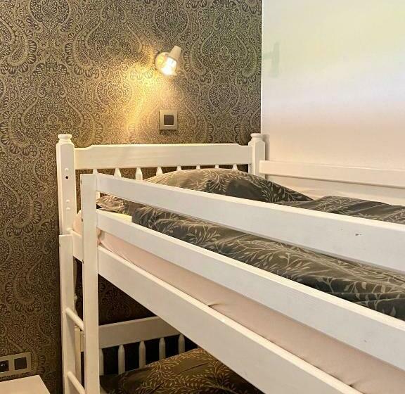 جناح عائلي, Charmehotel Kruishof