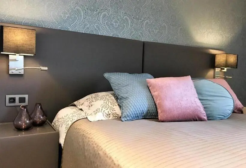 اتاق لوکس با تخت بزرگ, Charmehotel Kruishof