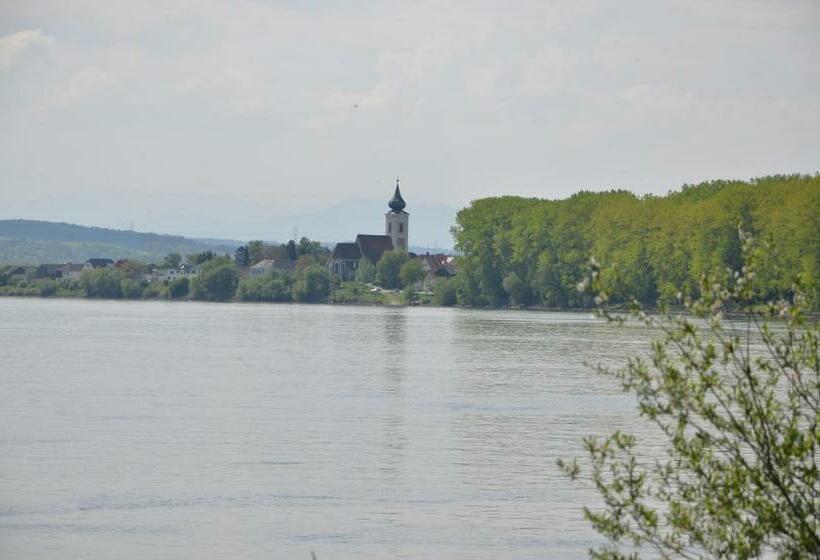 スタンダードトリプルルーム, Fischwirtshaus Landmotel Die Donaurast
