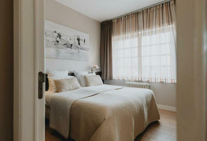 חדר סטנדרט לארבעה, Grand Hotel Belle Vue