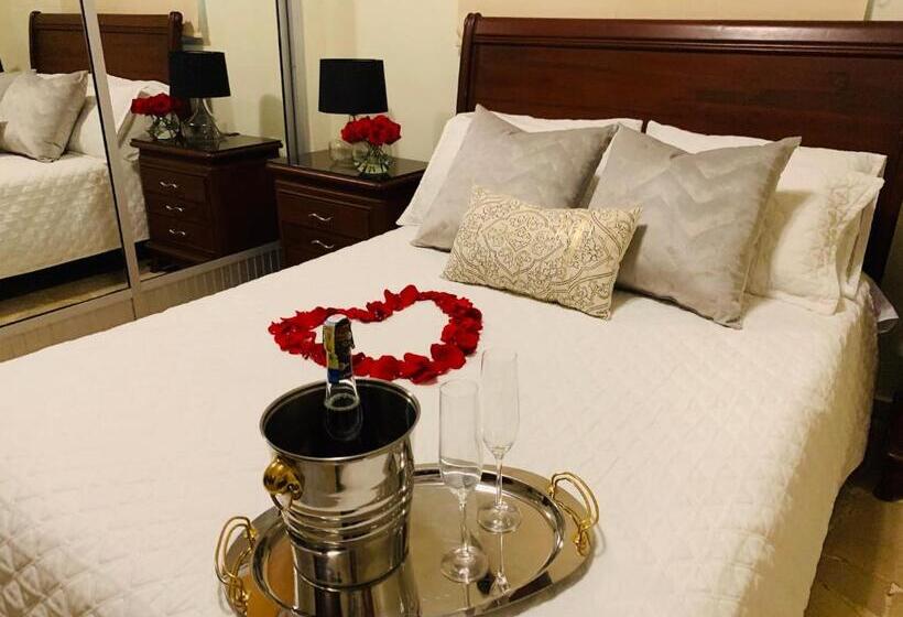 اتاق استاندارد سه نفره, San Francisco Apart