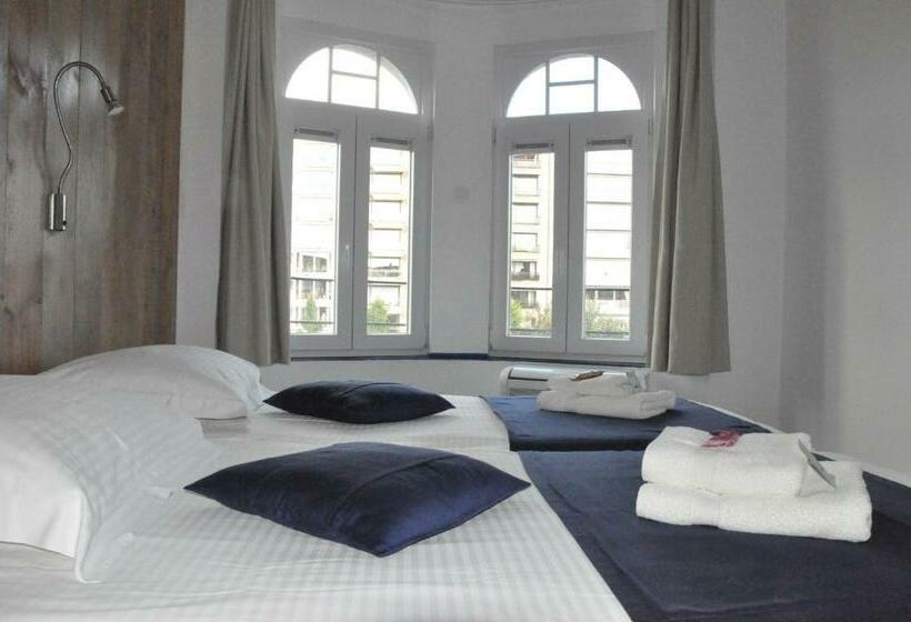 Номер Стандарт, Aan Zee