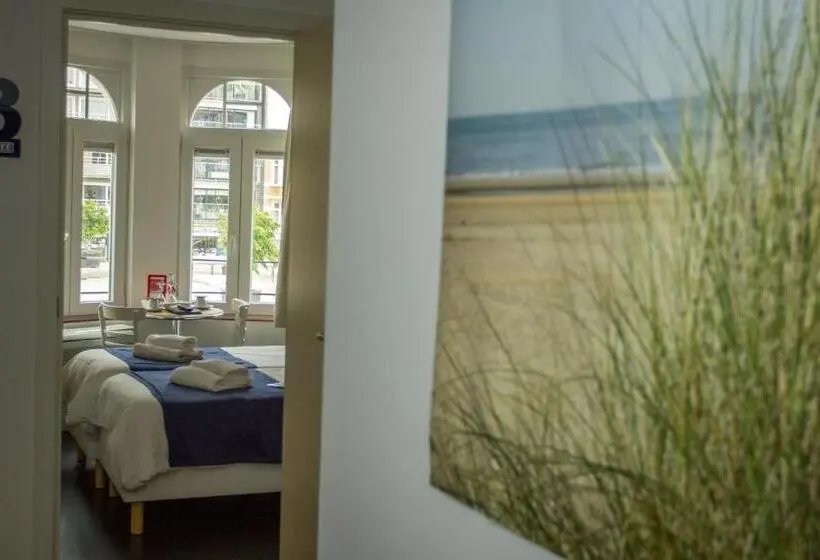 Standard Yhden Hengen Huone, Aan Zee