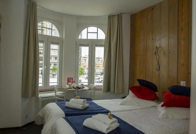 Standard Yhden Hengen Huone, Aan Zee