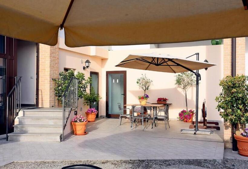 اتاق خانوادگی, Agriturismo Argaland