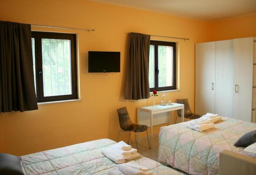 اتاق خانوادگی, Agriturismo Argaland