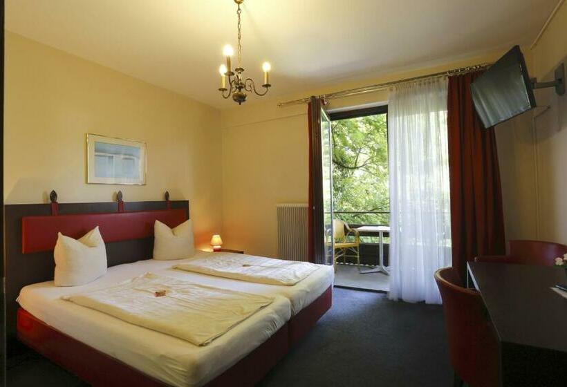 חדר סטנדרט עם מרפסת, Alpen.adria.stadt