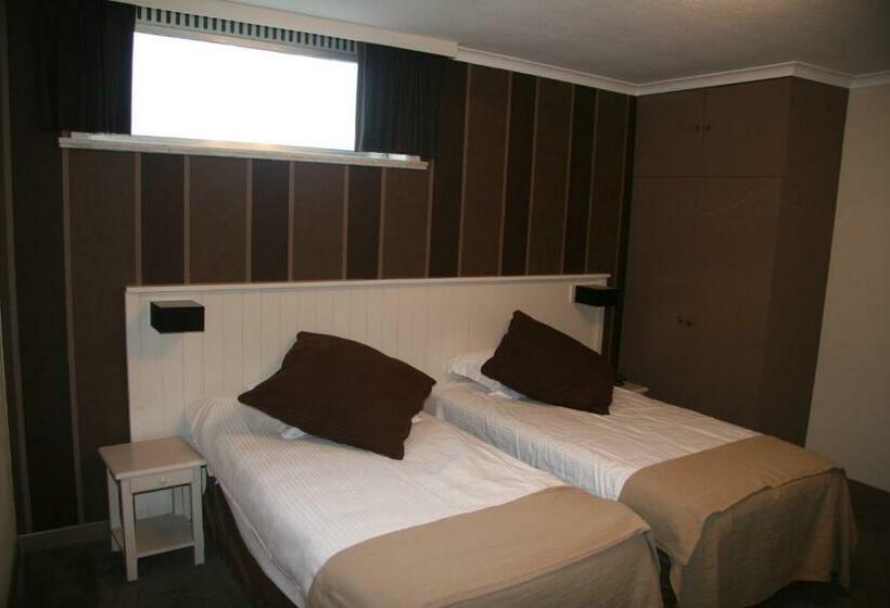 חדר ביזנס, Ambassade