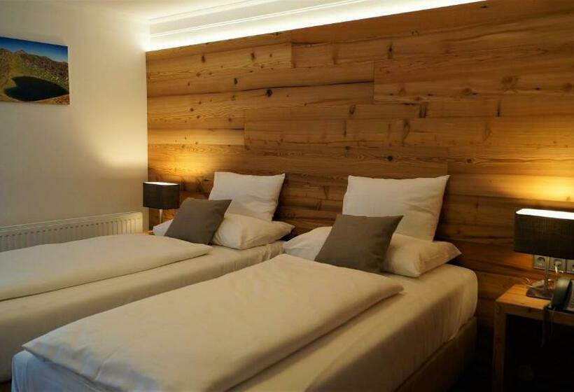 غرفة قياسية مزوَّدة بشُرفة, Binggl