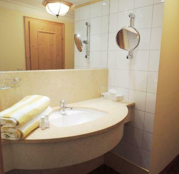 غرفة قياسية فردية, Binggl