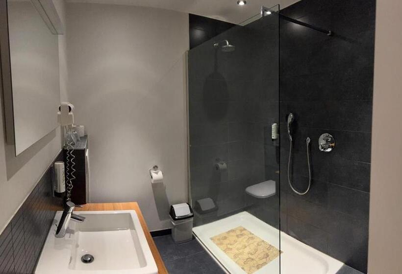 جناح جونيور ديلوكس, De Heidebloem