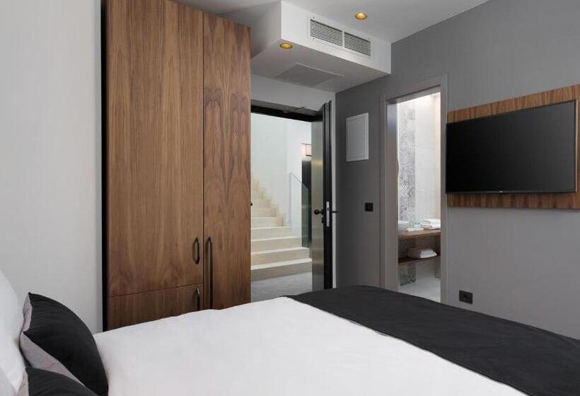 스탠다드 룸, Delfin