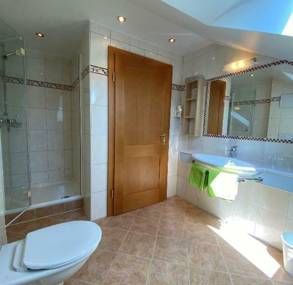 スタンダードルーム, Gasthof Schorn