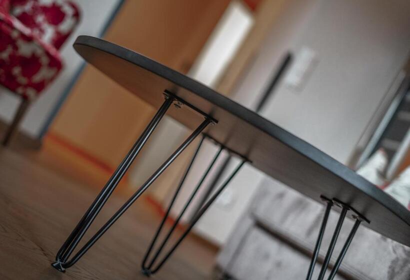 חדר אקונומי, Gasthof Schorn