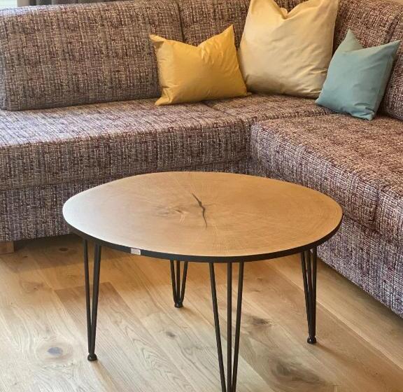 דירת חדר, Gasthof Schorn