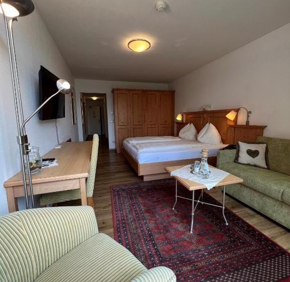 スーペリアの4人部屋, Goldener Stern