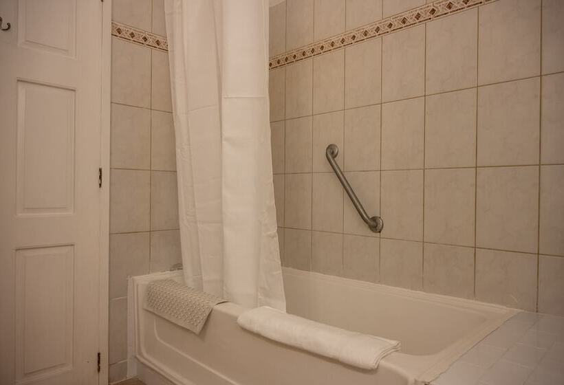 سوئیت پرزیدنت, Grand Coastal