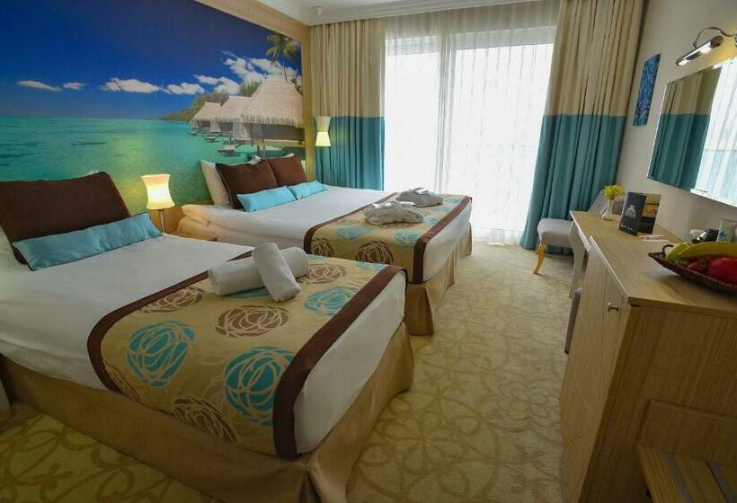 اتاق سوپریور با چشم‌انداز کوهستان, Izgrev Spa&aqua Park