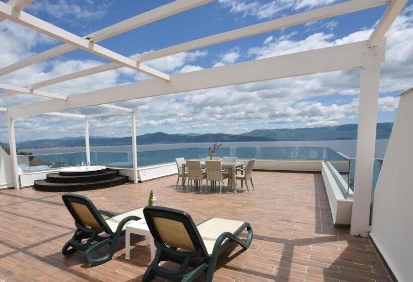 سوئیت با تخت بزرگ, Izgrev Spa&aqua Park