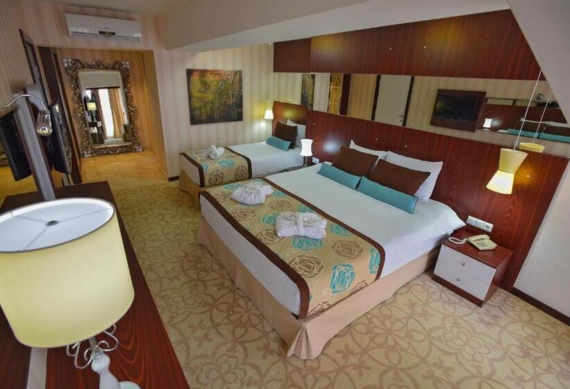 سوئیت با تخت بزرگ, Izgrev Spa&aqua Park