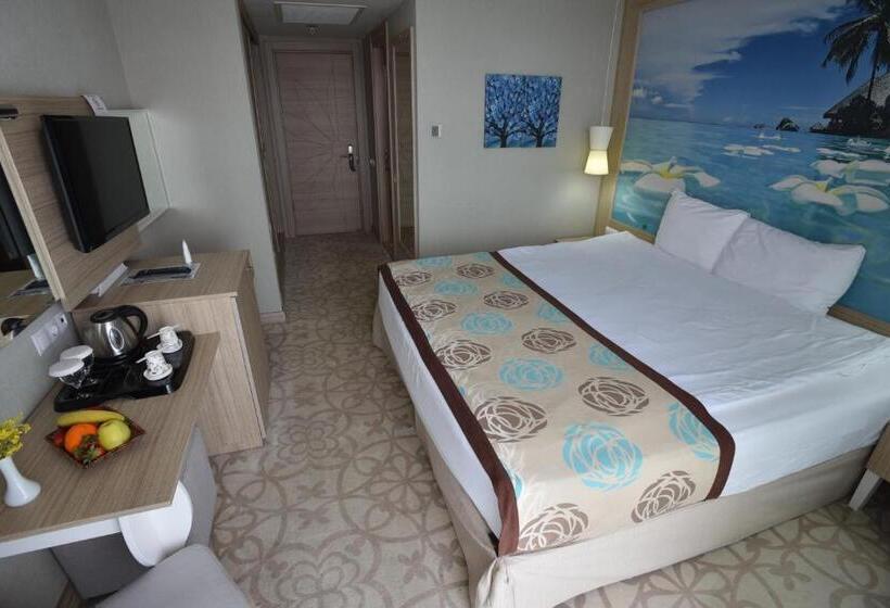 اتاق استاندارد با چشم‌انداز دریاچه, Izgrev Spa&aqua Park