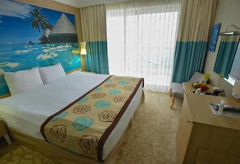 اتاق استاندارد با چشم‌انداز دریاچه, Izgrev Spa&aqua Park