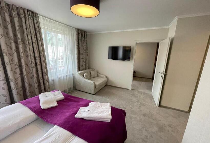 标准工作室, Radetzky