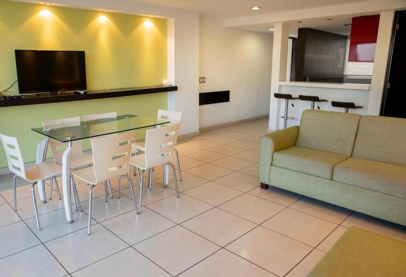 سوئیت سینیور 2 خوابه, Ramada By Wyndham Acapulco Hotel & Suites