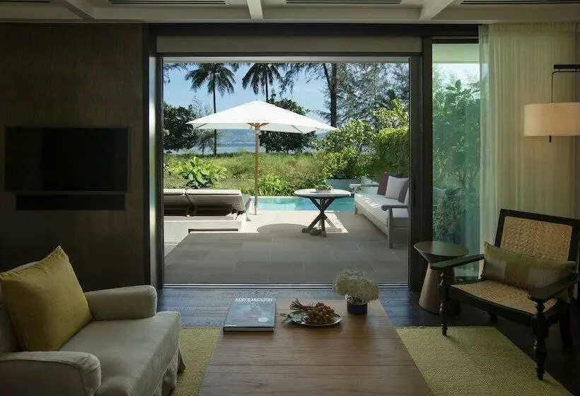 Standard-huone Parivuode, Rosewood Phuket