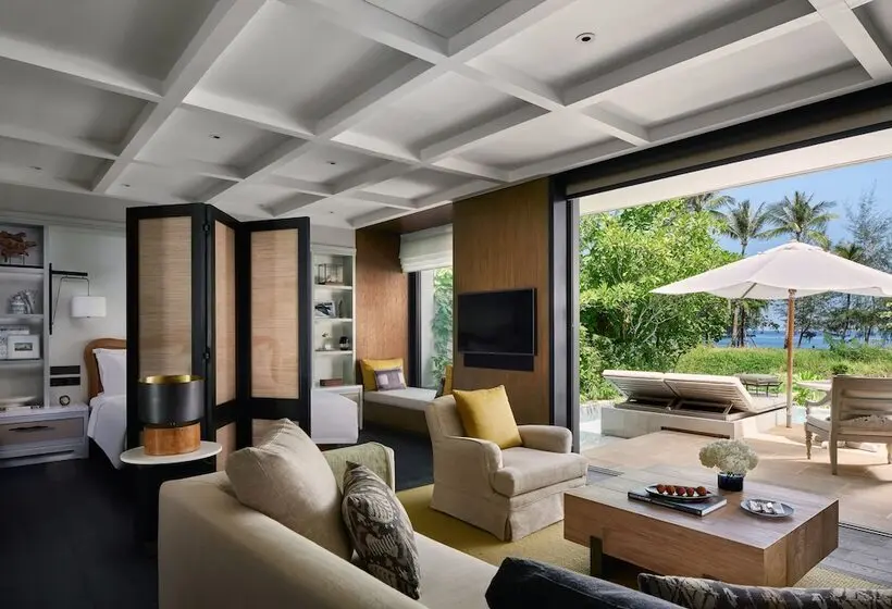 Standard-huone Parivuode, Rosewood Phuket