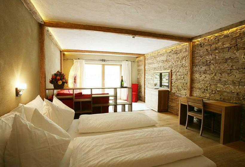 סוויטת ג'וניור, Rosis Sonnbergstuben