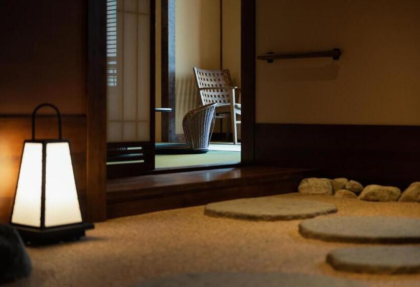 デラックスルーム, Koran No Yu Kinkouro