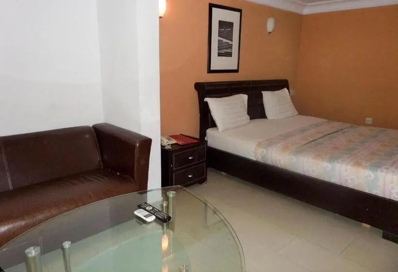اتاق لوکس, Theodawn Hotels @ Suite 29