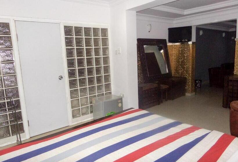 سوییت, Theodawn Hotels @ Suite 29