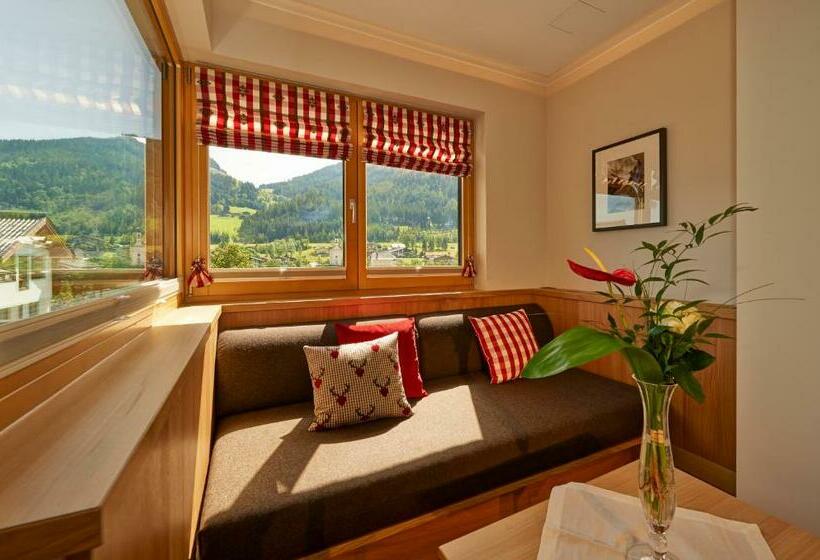 غرفة قياسية مزوَّدة بشُرفة, Waidmannsheil