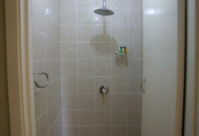 اتاق استاندارد, Bluewater Lodge