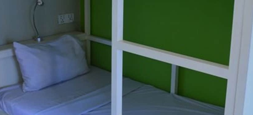 スタンダードルーム, The Funky Village