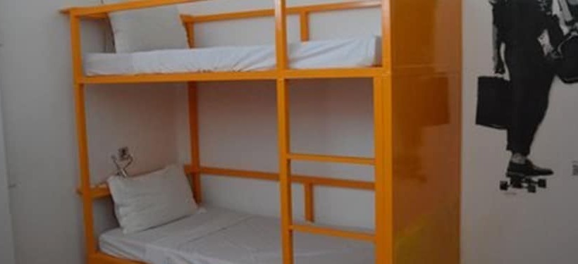 スタンダードルーム, The Funky Village