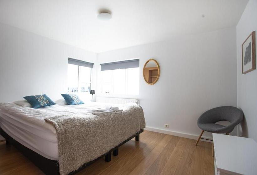 اتاق استاندارد با سرویس بهداشتی مشترک, Old Airline Guesthouse