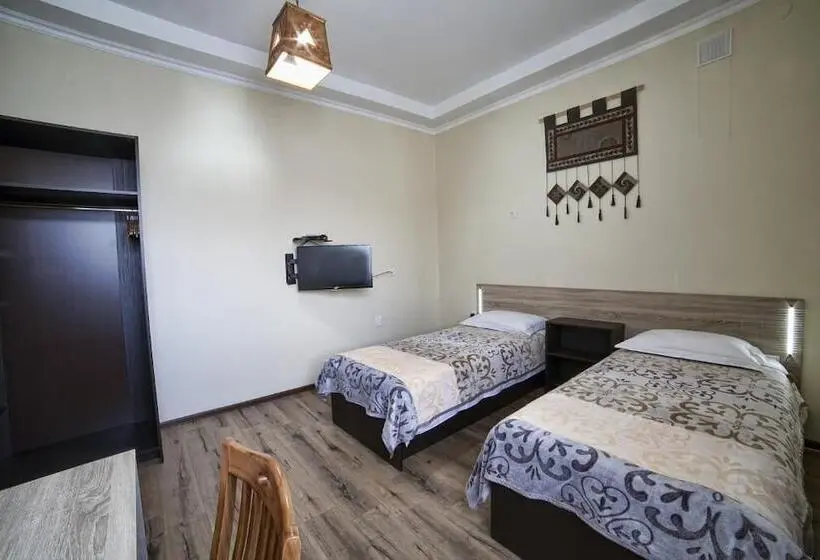 اتاق استاندارد, Ethno Boutique Hotel Osh