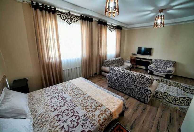 اتاق لوکس, Ethno Boutique Hotel Osh