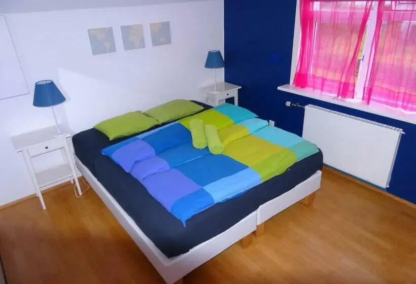 Standard-huone Jaettu Kylpyhuone, Grundarfjördur Hostel