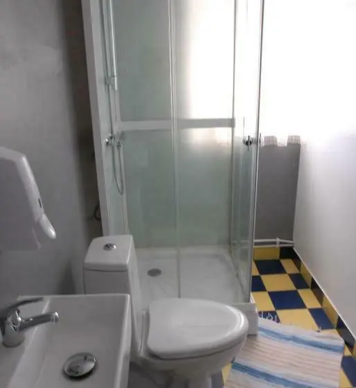 Huoneisto 1 Makuuhuone, Grundarfjördur Hostel
