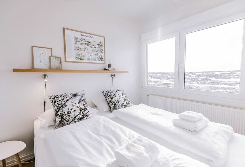 اتاق استاندارد, Hlid Bed And Breakfast