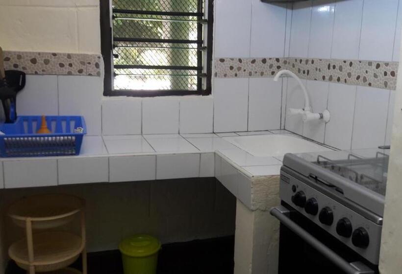 اتاق استاندارد, African Dream Cottages Diani Beach